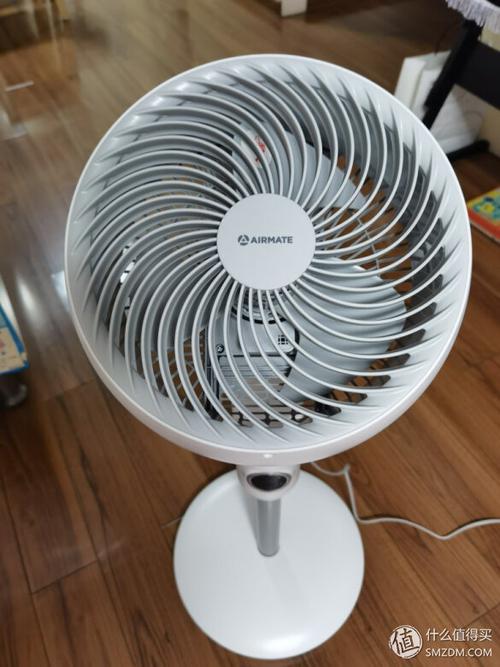 探討電風(fēng)扇的持續(xù)進(jìn)化 當(dāng)下電風(fēng)扇產(chǎn)品的綜合評(píng)析與選購指南